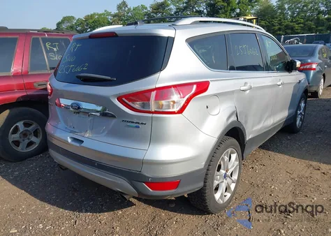 2014 Ford Escape Titanium z USA, uszkodzony, nr VIN 1FMCU9JX1EUB25280